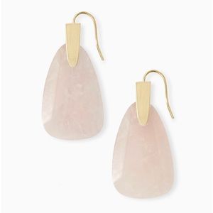 •KENDRA SCOTT• Marty Gold Drop Earring Rose Quartz